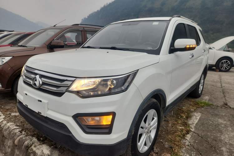 Used Oshan CX70 2016 1.6L Manual Luxury Model