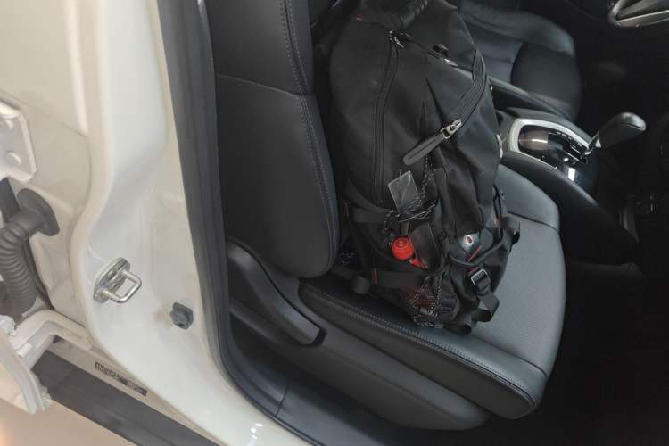 Used Nissan X-Trail 2015 2.0L CVT Comfort MAX Edition 2WD
