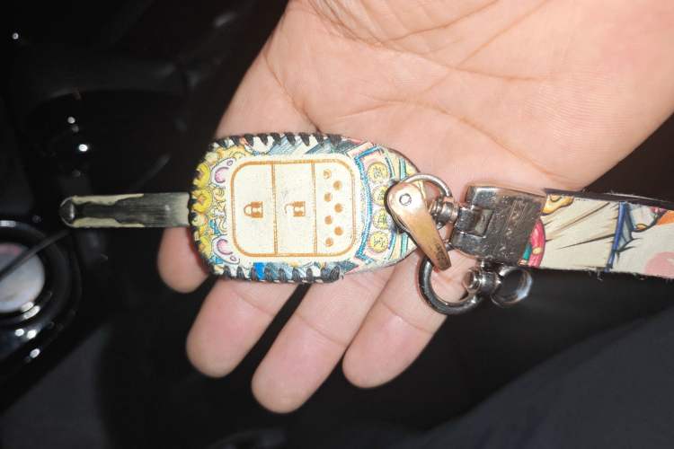 Used Honda Vezel 2015 1.5L CVT two-wheel drive Comfort trim Vehicle Key