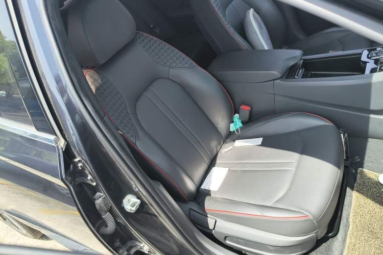 Used Hyundai Sonata 2020 380TGDi Automatic GS Smart Edition Right Front Seat