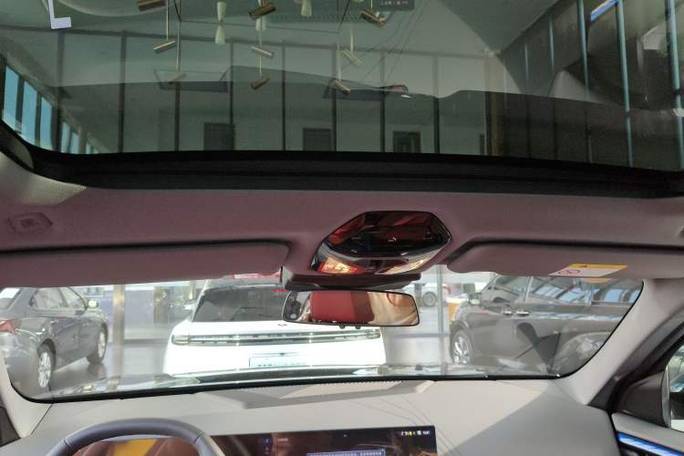 Used BMW X3 2025 Model, Facelifted xDrive25L Luxury Package