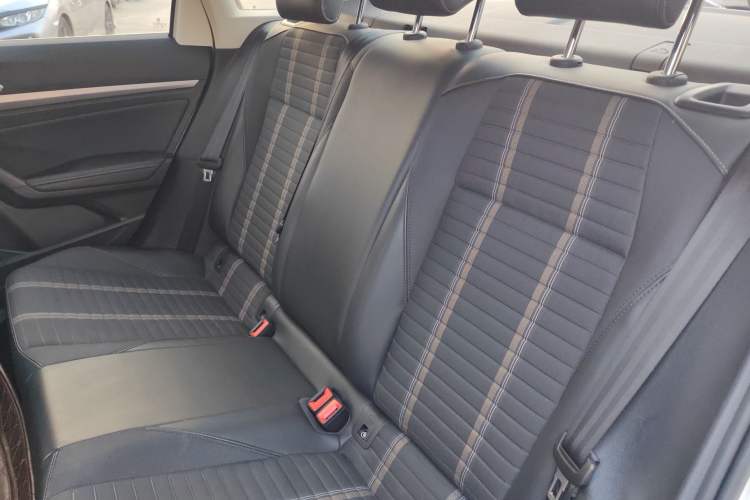 Used Volkswagen Lavida 2019 1.5L Automatic Vision Edition China VI Standard
