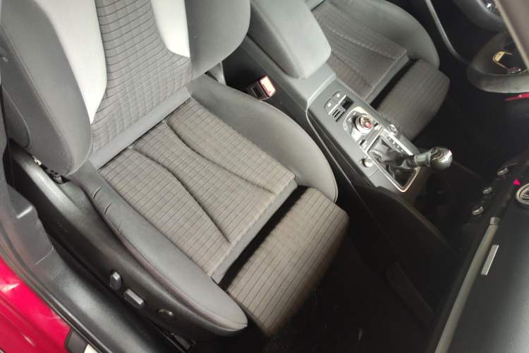 Used Audi A3 2019 Limousine 40 TFSI Sport Version China V Emission Standard Right Front Seat