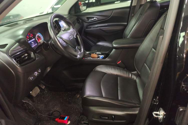 Used Chevrolet Equinox 2021 535T Yujie Edition Left Front Seat