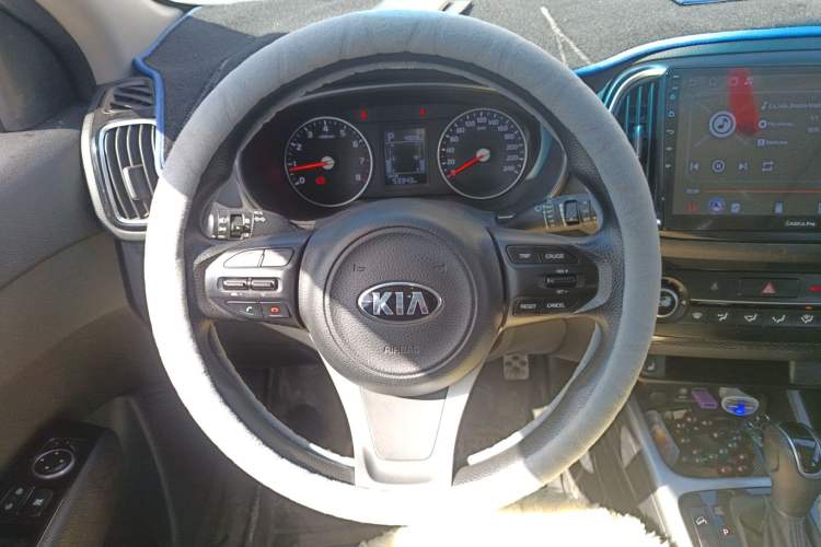 Used Kia KX3 2015 1.6L Automatic Two-Wheel Drive DLX
