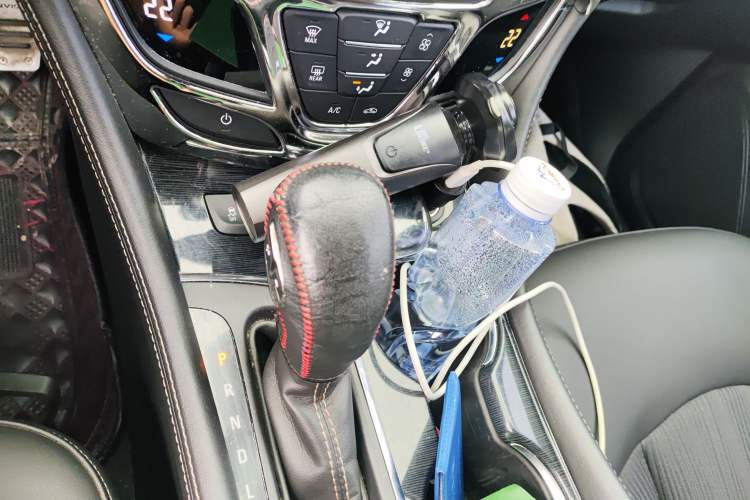 Used Buick Envision 2015 20T Two-Wheel-Drive Leading Model
