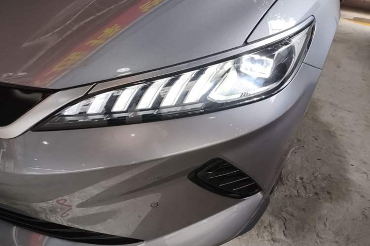 Used BYD Qin PLUS 2025 EV Smart Drive Edition 420KM Leading Model
