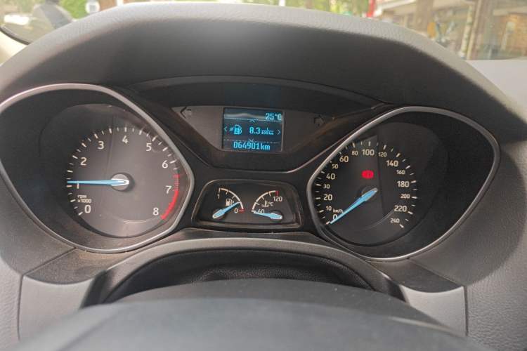 Used Ford Focus 2015 Hatchback 1.6L Manual Fashion Edition Instrument Cluster