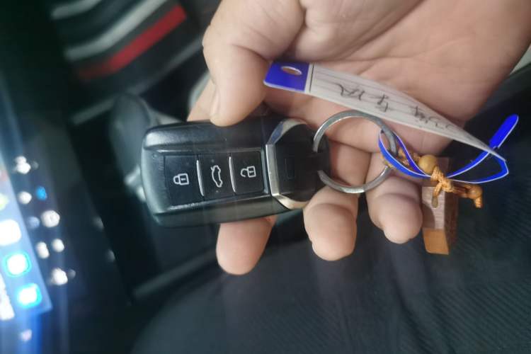 Used Dongfeng Aeolus Yixuan 2023 Mach Edition 1.5L Automatic Chasing Shadow Version Vehicle Key