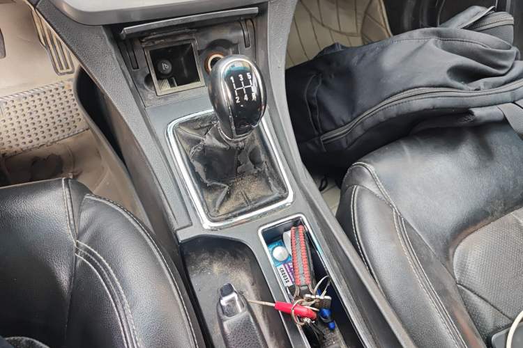 Used Geely Auto Emgrand 2015 Sedan 1.5L Manual - Top Trim Level