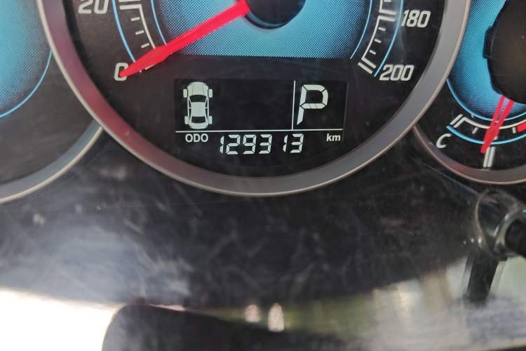 Used FAW Weizhi V5 2015 1.5L Automatic Standard Edition