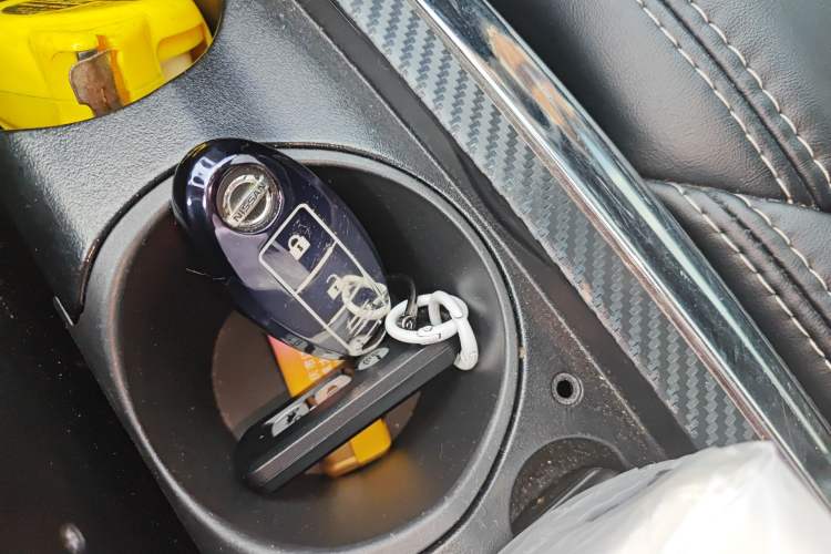 Used Nissan Patrol  Vehicle Key