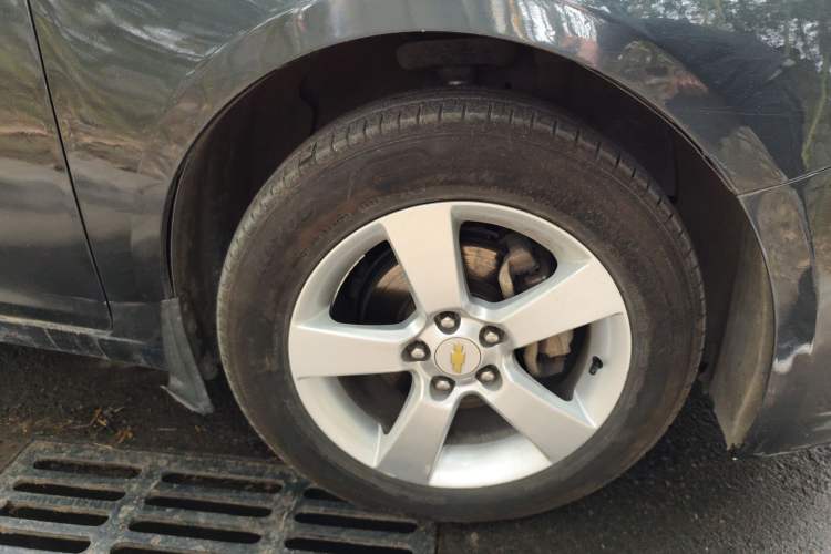 Used Chevrolet Cruze 2013 1.6L SL Grand Edition Manual Transmission
