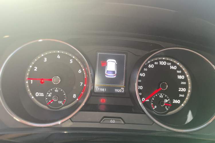 Used Volkswagen Tiguan L 2018 280TSI Automatic Two-Wheel Drive Comfort Edition