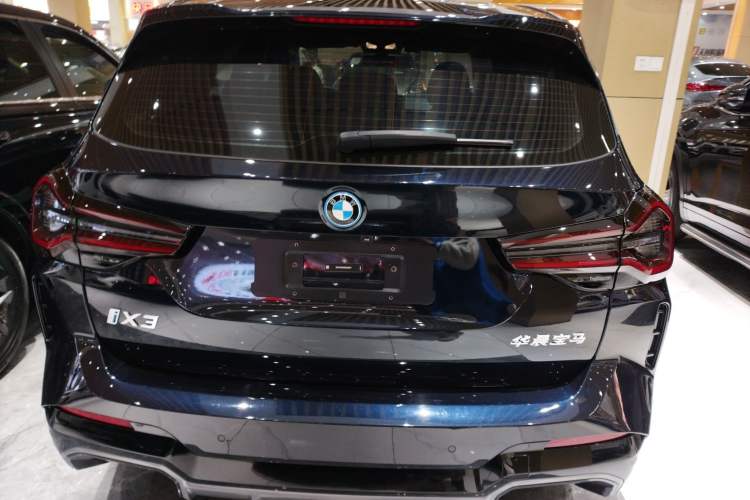 Used BMW iX3 2024 Leading Model