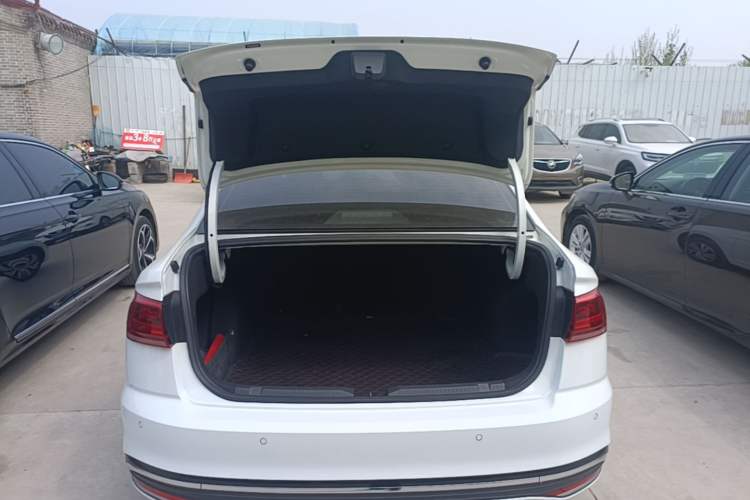 Used Volkswagen Bora 2023 200TSI DSG Enjoyment Edition Trunk