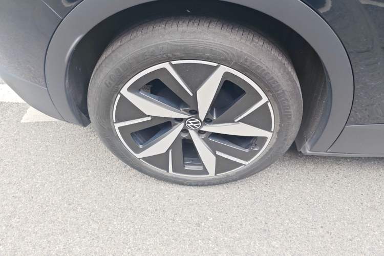 Used Volkswagen ID.4 CROZZ 2021 Long-Range PURE+ Two-Wheel Drive Version Exterior 5