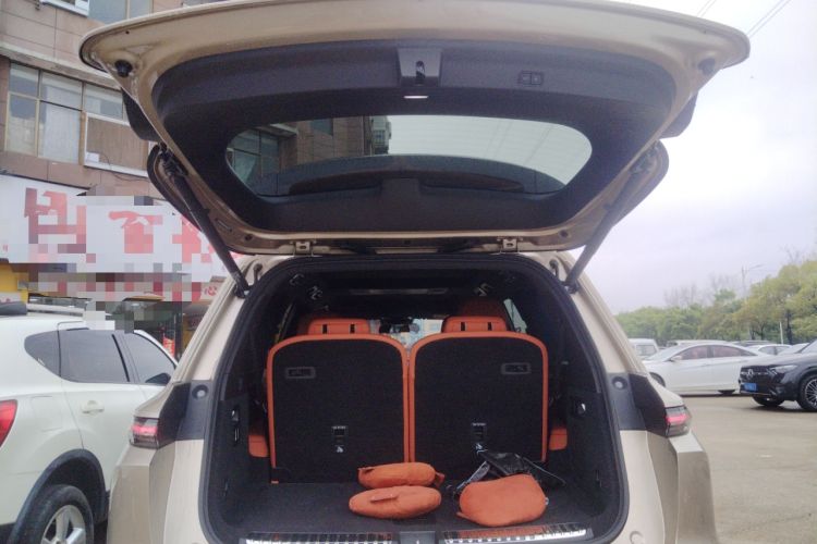 Used Li Auto L9 2022 Max model Trunk