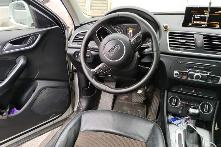 Used Audi Q3 2017 30 TFSI Fashion Model