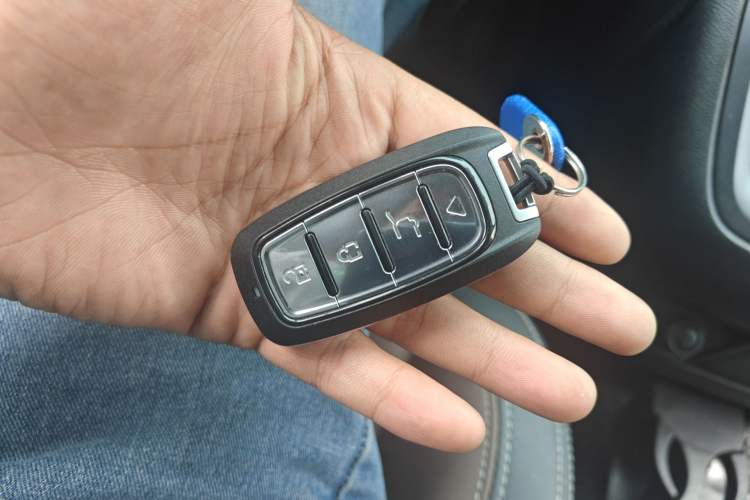 Used SAIC MAXUS G10 2018 PLUS 2.0T Automatic Flagship Edition Vehicle Key