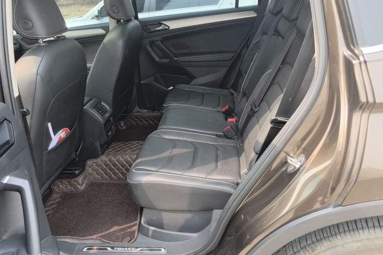 Used Volkswagen Tiguan L 2017 330TSI Automatic Two-Wheel Drive Flagship Edition