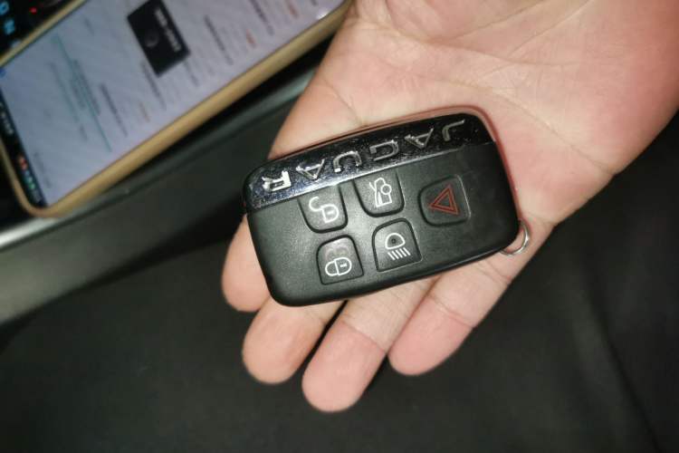 Used Jaguar XE 2018 2.0T 300 PS All-Wheel-Drive R-Sport Sport Edition
