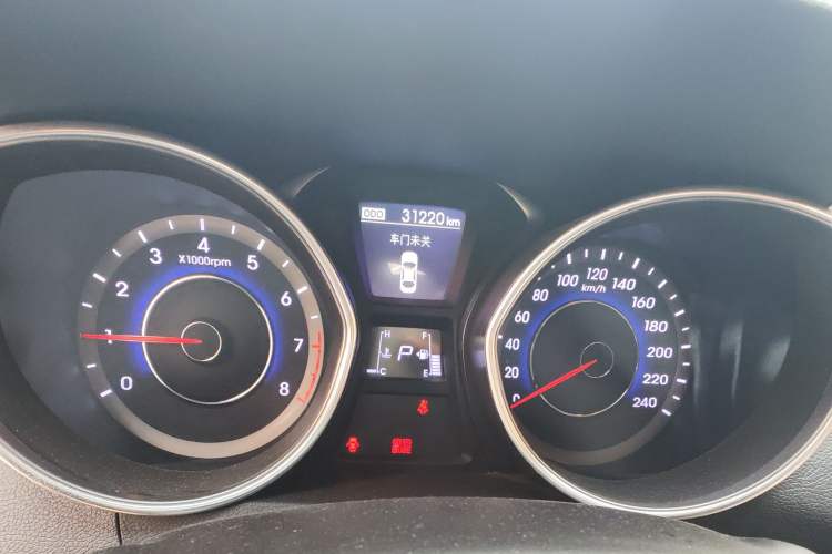Used Hyundai Elantra (5th Generation / Langdong) 2013 1.6L Automatic Leading Model Instrument Cluster