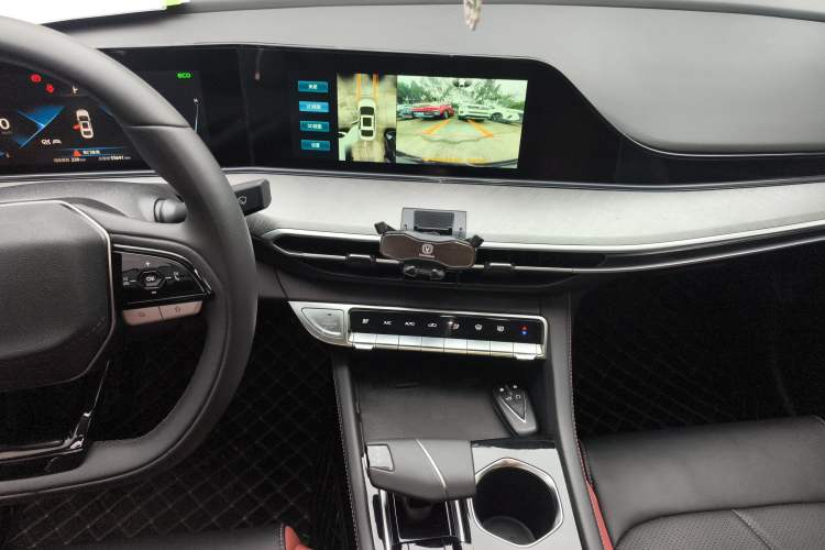 Used CHANGAN Eado 2022 PLUS Blue Whale NE 1.4T GDI DCT Flagship Edition
