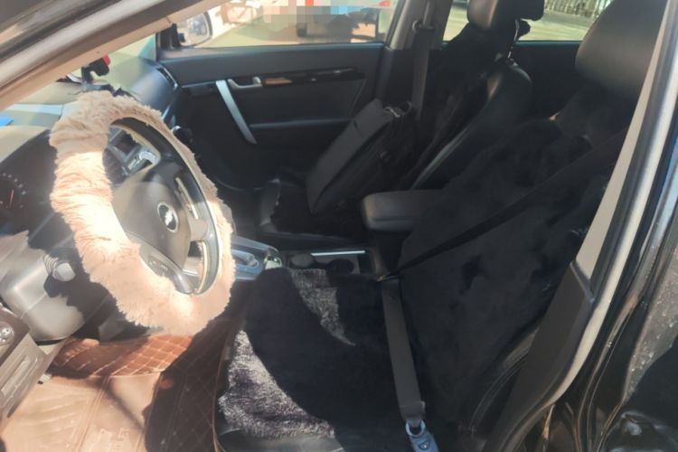 Used Chevrolet Captiva 2014 2.4L Two-Wheel Drive Urban Version 7 Seats Left Front Seat