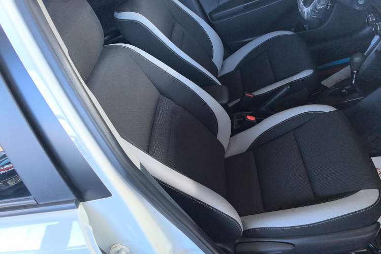 Used Toyota YARiS L Zhi Xuan 2022 X-Trail 1.5L CVT Leading PLUS Edition