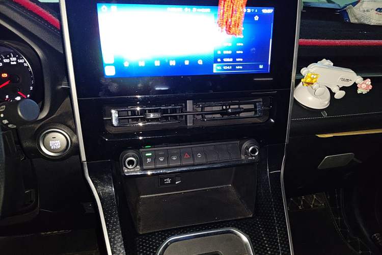 Used Haval M6 2021 PLUS 1.5T DCT Luxury Smart Connectivity Model