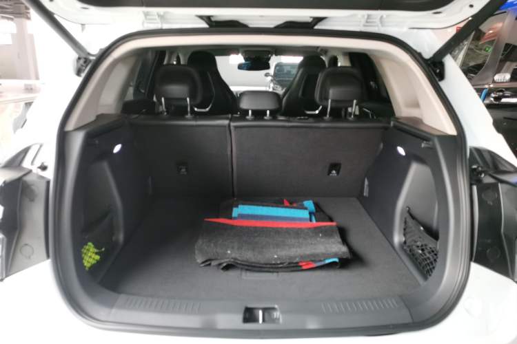 Used Hongqi HS3 PHEV 2024 PHEV 115km Jingwei Edition
