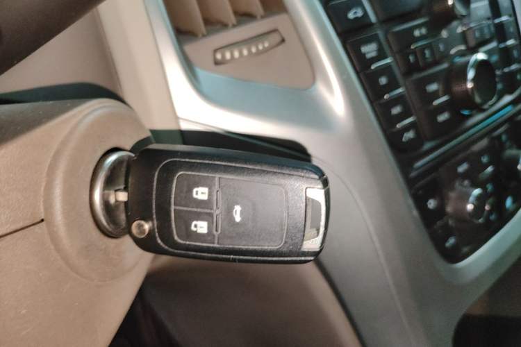 Used Buick GT 2010 GT 1.6L Manual Entry-Level Model Vehicle Key