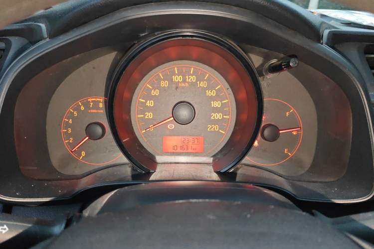 Used Honda Fit 2014 1.5L LX Manual Comfort Model