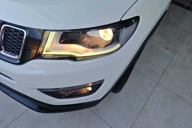 Used Jeep Compass 2017 200T Automatic Enjoyment Version Left Front Headlight