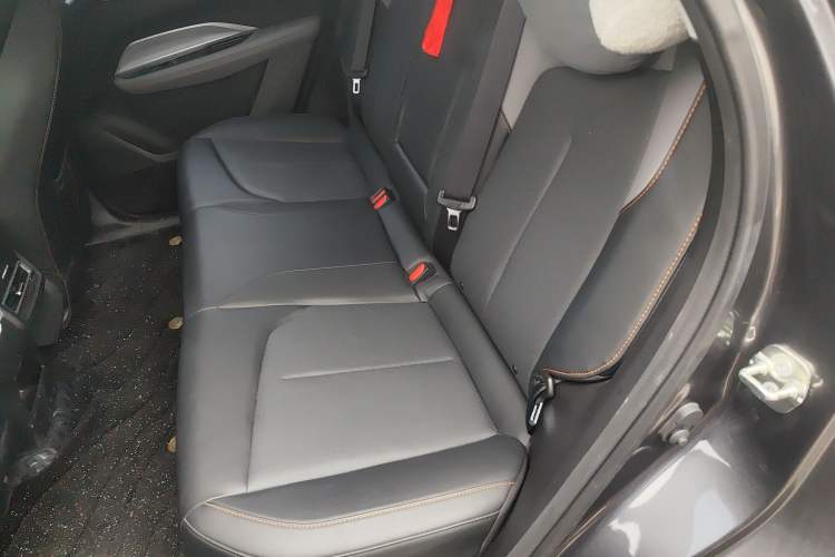 Used CHANGAN OSHAN Z6 2023 Blue Whale 1.5T DCT Smart Edition
