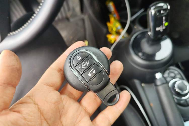 Used MINI 2023 1.5T COOPER King's Cross Special Edition