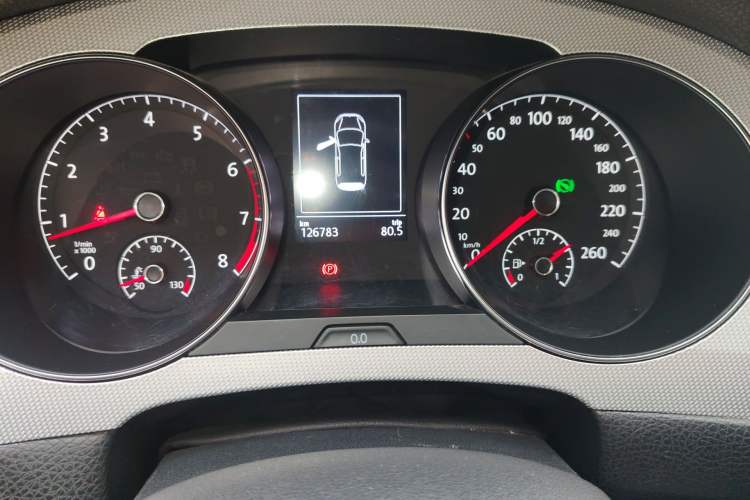 Used Volkswagen Golf Sportsvan 2019 1.6L Automatic Pure Model China V Standard
