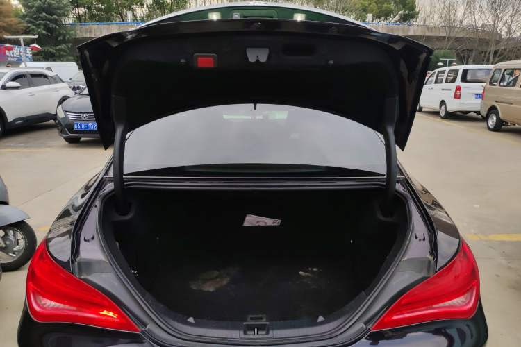 Used Mercedes-Benz CLA 2015 CLA 200 Trunk