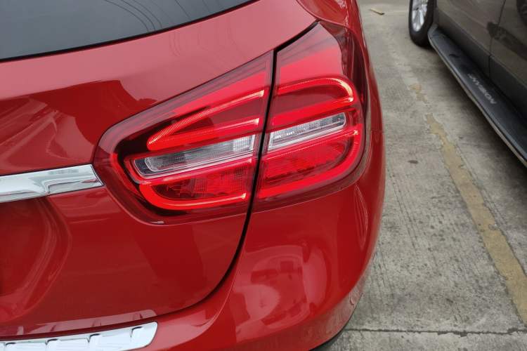 Used Mercedes-Benz GLA 2015 GLA 200 Fashion Model