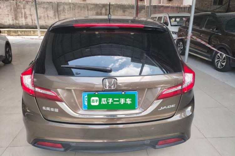 Used Honda Jade 2014 1.8L Automatic Comfort Elite Version 5 Seats

