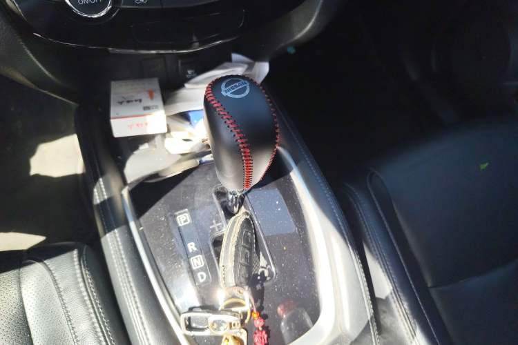 Used Nissan X-Trail 2020 2.5L XL ITS CVT 4WD Deluxe Navigation Edition Gear Lever