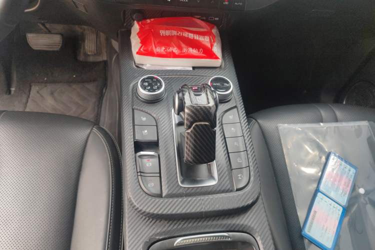 Used Tank 300 2023 City Edition 2.0T—Stylish as Ever
