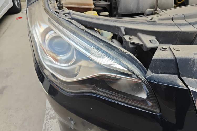 Used Bestune B50 2013 1.6L manual Comfort trim level

