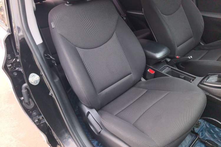 Used Hyundai Elantra (5th Generation / Langdong) 2015 1.6L Automatic Leading Model Right Front Seat