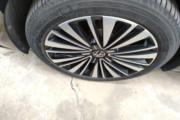 Used Volkswagen Passat 2021 330TSI Luxury Edition
