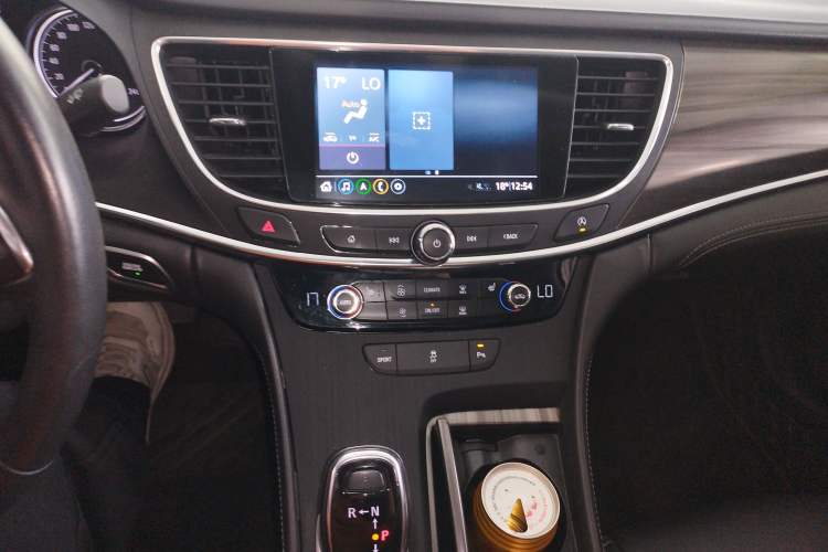 Used Buick LaCrosse 2022 652T Luxury Version
