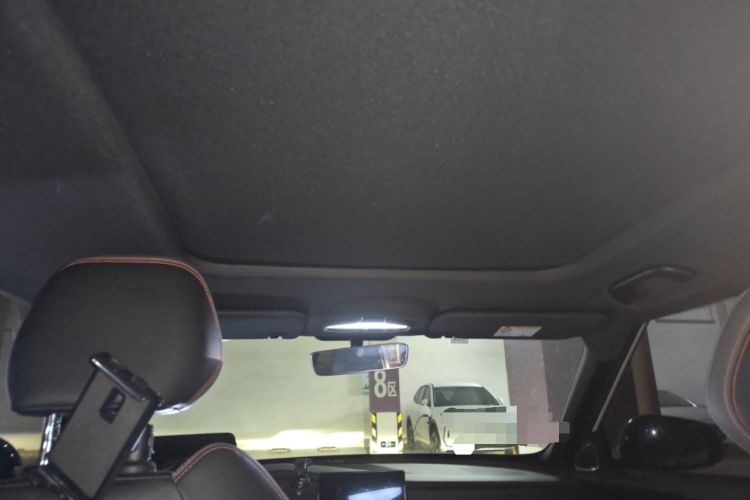 Used Geely Auto Emgrand X7 Sport 2023 Boyue COOL 1.5TD Smart Connectivity Model Headliner