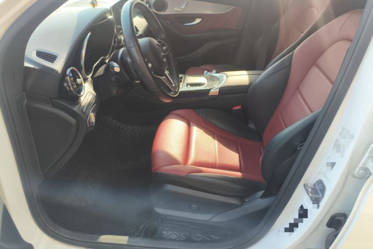 Used Mercedes-Benz GLC Coupe 2020 GLC 260 4MATIC Coupe SUV Left Front Seat