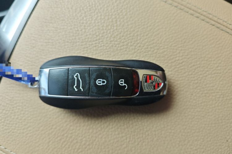 Used Porsche Cayenne 2015 Cayenne 3.0T Vehicle Key